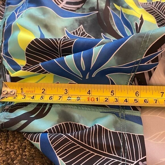 Hurley Men's Bird Rock Volley 17” Board Shorts - Picture 9 of 10